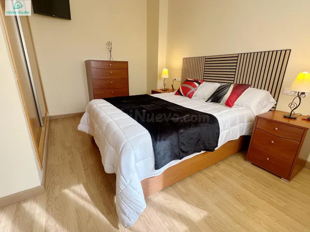 APARTAMENTO IMPECABLE A DOS MINUTOS DE LA PLAYA CON PISCINA 