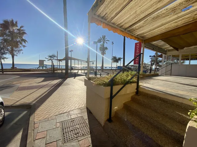 Local comercial 160m² en venta - Centro — 10