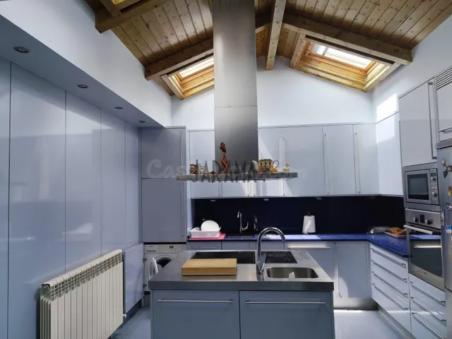 PRECIOSO CHALET EN RIBAFORADA - foto 4