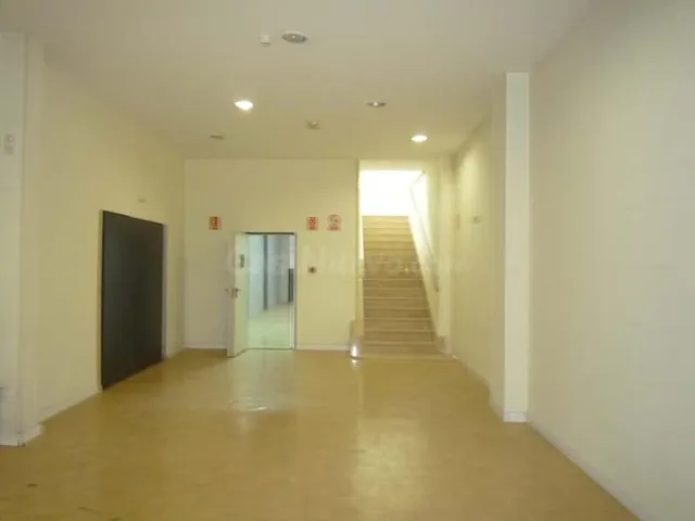 Oficina 15 habitaciones 1000m² en venta - Maliaño - foto 4