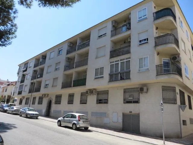 Venta de Vivienda en Torre Del Campo, Jaén. Activo Inmobiliario Sin Posesión / Alquilado / No se Puede Visitar / No se Puede Financiar.
