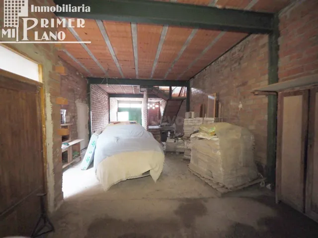 *Estructura de casa, con 190 m2 de terreno, por solo 70.000  - foto 4