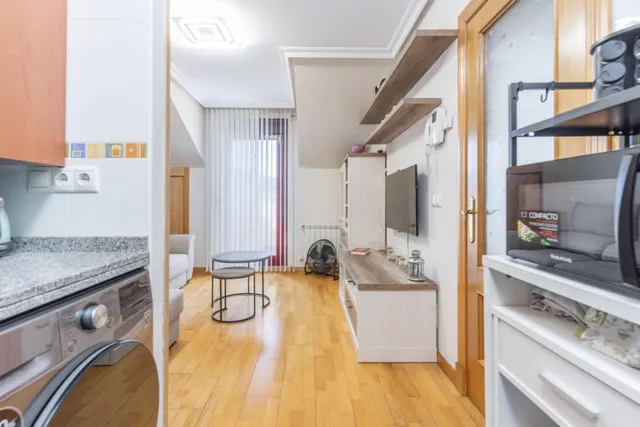 Apartamento con terraza, garaje y trastero año 2008 — 15