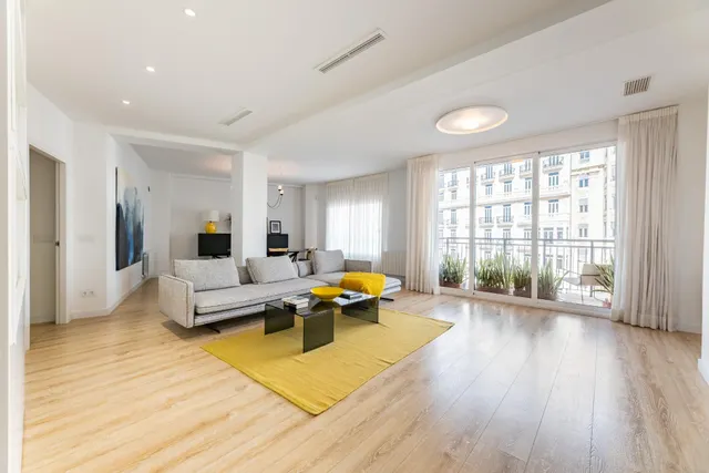 Vivienda de Autor en el Corazón de Valencia — 286 m2 Luxury — 19