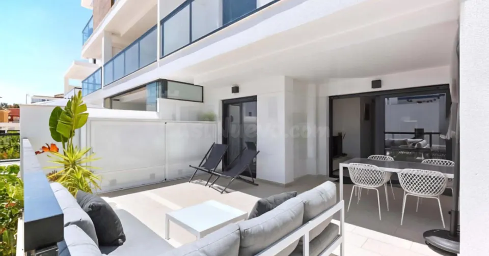 APARTAMENTO DE 2 DORMITORIOS 2 BAÑOS EN PILAR DE LA HORADADA ( ORIHUELA COISTA )