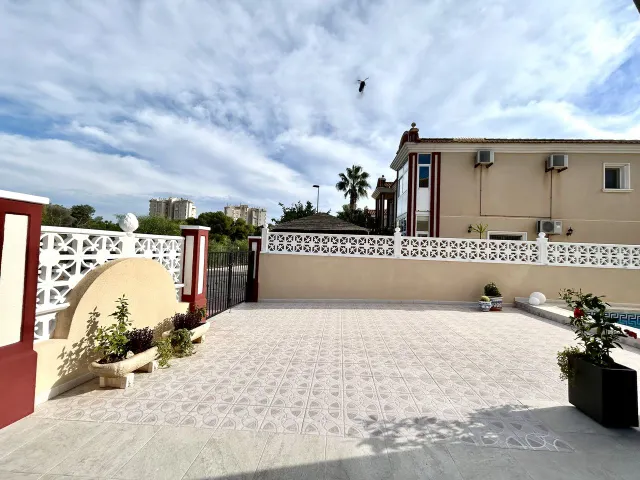 Chalet adosado de 3 dormitorios y 2 baños en orihuela costa (dehesa de campoamor) — 41
