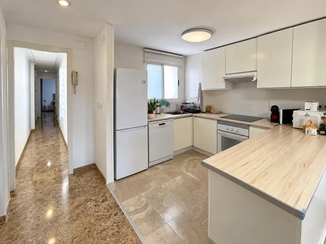 Fantastico apartamento totalmente reformado en el centro de Torrevieja — 6