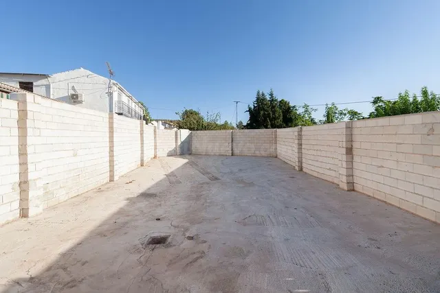 Venta de Suelo Urbano consolidado en Solvito, Priego de Córd - foto 4