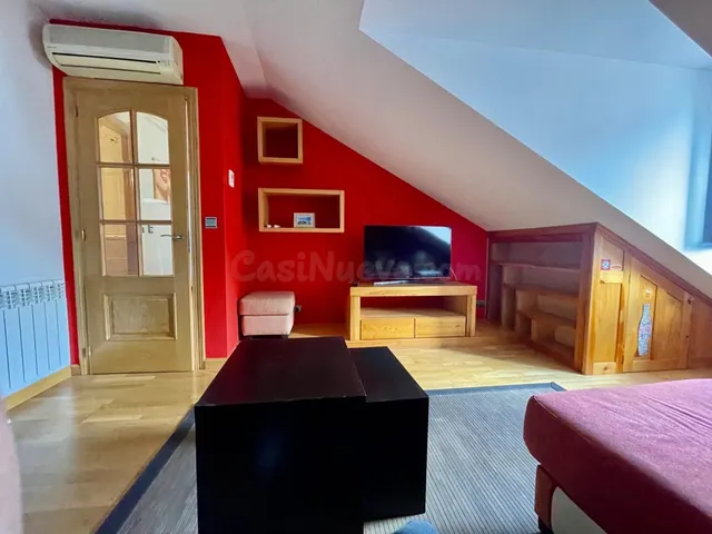 Apartamento de dos habitaciones enfrente del castillo con ga - foto 5