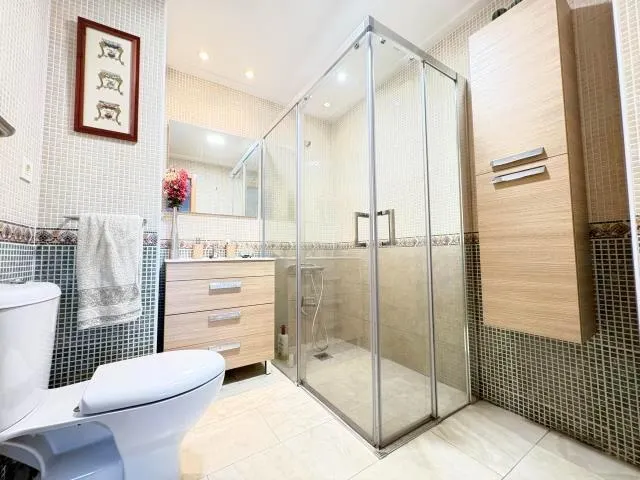 Piso 3 habitaciones en venta - Avenida libertad — 13