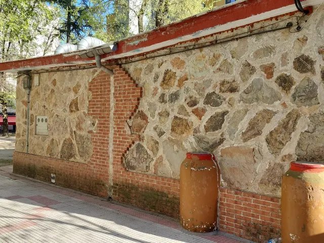 VENTA-LOCAL BAR- CON LICENCIA - CIUDAD DE LOS ANGELES-MADRID - — 36