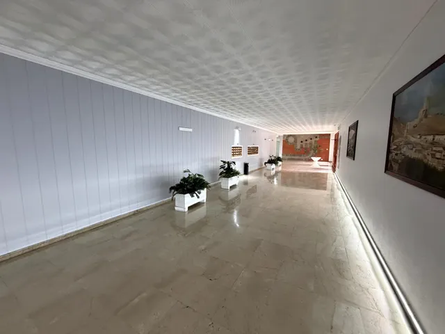 Vivienda de cuatro dormitorios en el centro de Alicante — 43