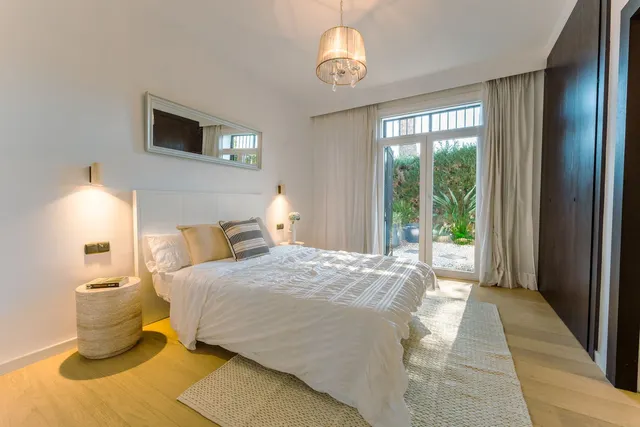 Chalet 4 habitaciones 667m² en venta - Costa del Sol — 39