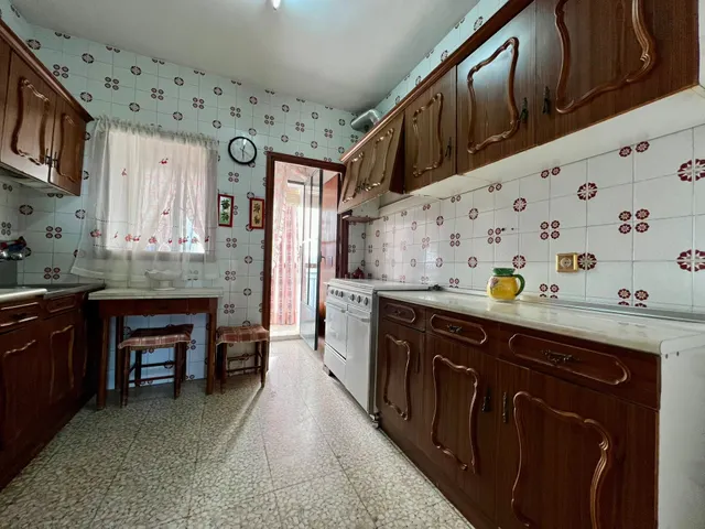 E. PISAZO DE 4 HAB. CON DOS TERRAZAS, DOS BAÑOS. — 8