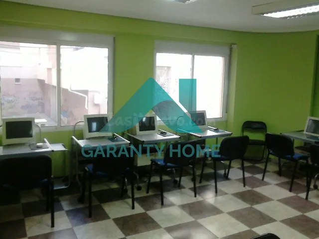 SE VENDE LOCAL OFICINA EN ZONA COLON POSIBILIDAD DE CONVERTI - foto 4