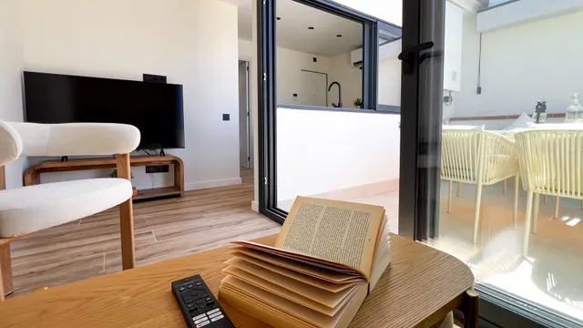 Estudio Ático con encanto en venta zona Sant Sebastiá Tu refugio ideal en Sitges. — 10