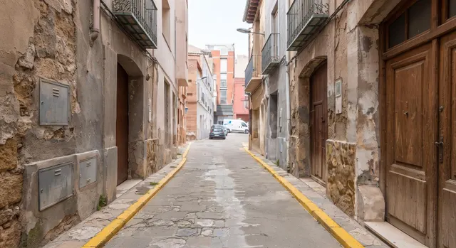 OPORTUNIDAD DE INVERSIÓN EN L’ ALCORA – CASA PARA REFORMAR C - foto 3