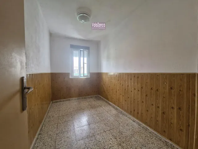 Valazanca vende amplio piso en Pinto — 9