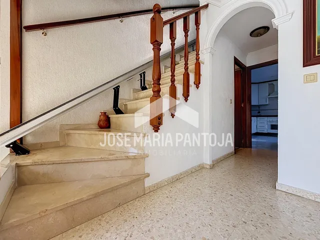 Adosado cuatro dormitorios con sótano y buhardilla — 19