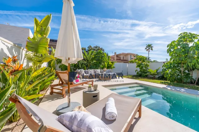 ✨ exclusiva propiedad en esquina con 393 m2 de parcela, piscina privada y energía solar en zona nou nazareth San Juan de Alicante — 10