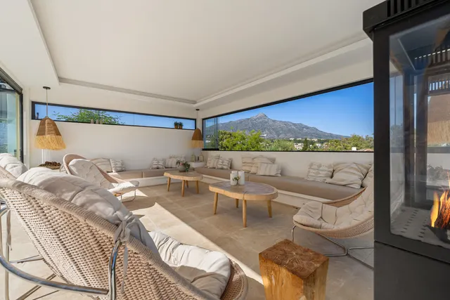 Chalet 7 habitaciones 676m² en venta - Marbella — 25
