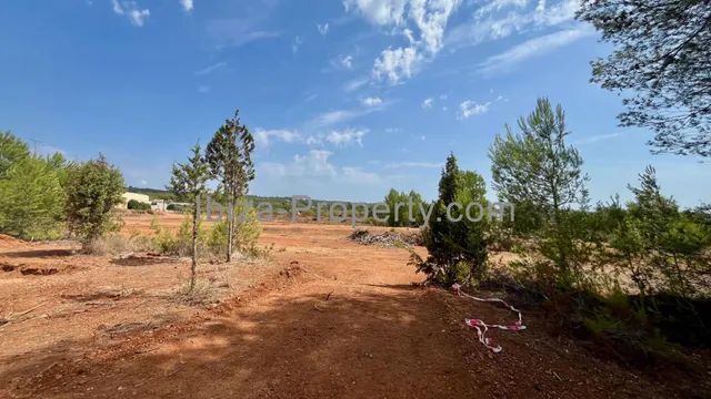VENTA - Terreno con licencia cerca de San Rafael — 20