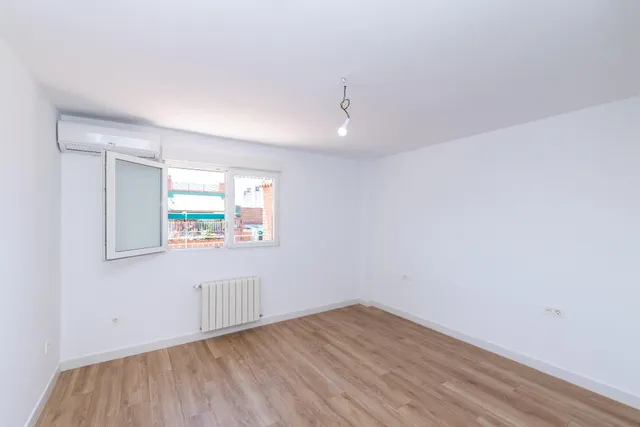 Gran ático reformado de cuatro dormitorios con magnífica terraza — 8