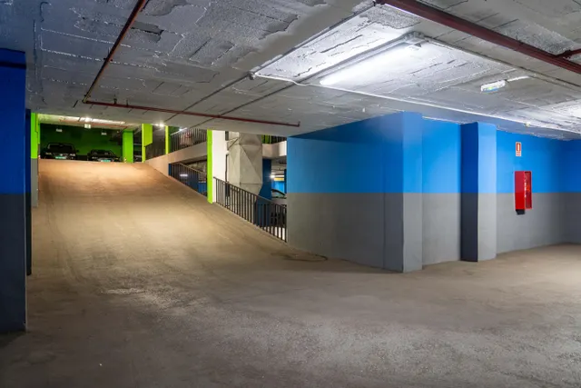 Parking 13m² en alquiler - Les Corts — 10