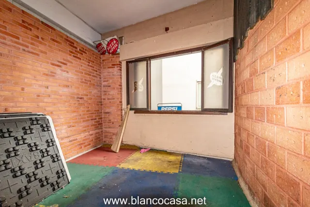 Alquiler Local comercial en Carballo — 3