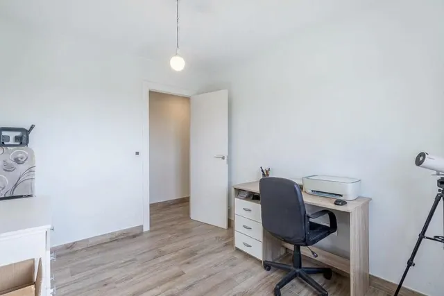 PISO CON GARAJE EN AV. PULIANAS — 19