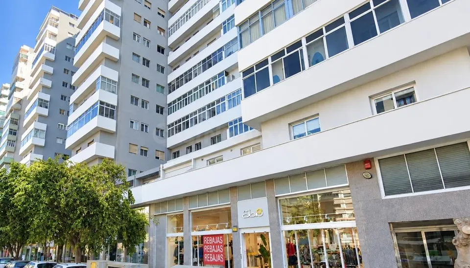 Piso en la Avenida José Mesa y López