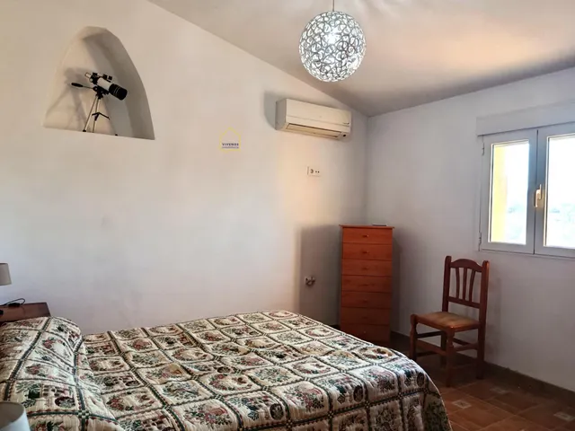 Casa con terreno 2 casas más y piscina privada. — 38