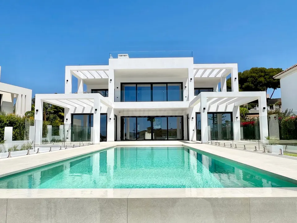 Chalet 4 habitaciones 450m² en venta - Marbella
