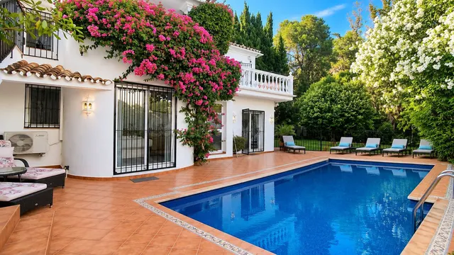 Chalet 4 habitaciones 294m² en venta - Marbella — 2