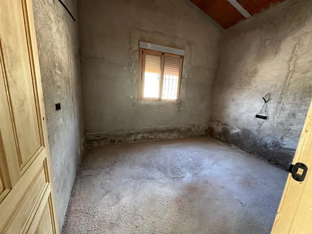 Casa de campo en una parcela de 10600 metros — 7