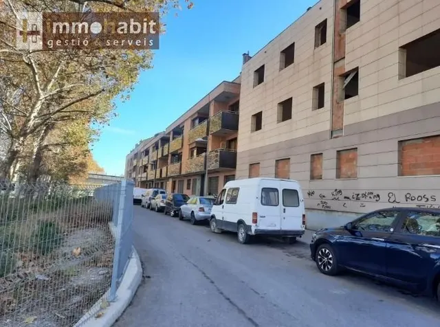 Edificio en venta en Avenida d'Arbeca — 3