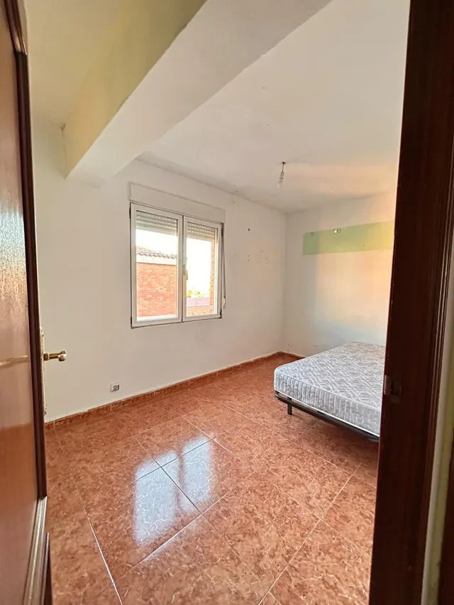 OPORTUNIDAD. PISO 3 habitaciones. ZONA AVE MARIA. — 7