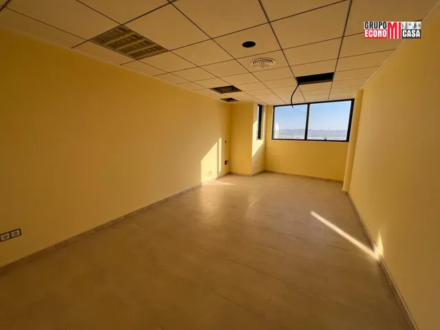 EDIFICIO DE OFICINAS EN VENTA O ALQUILER,  EN MONFORTE DEL CID — 17