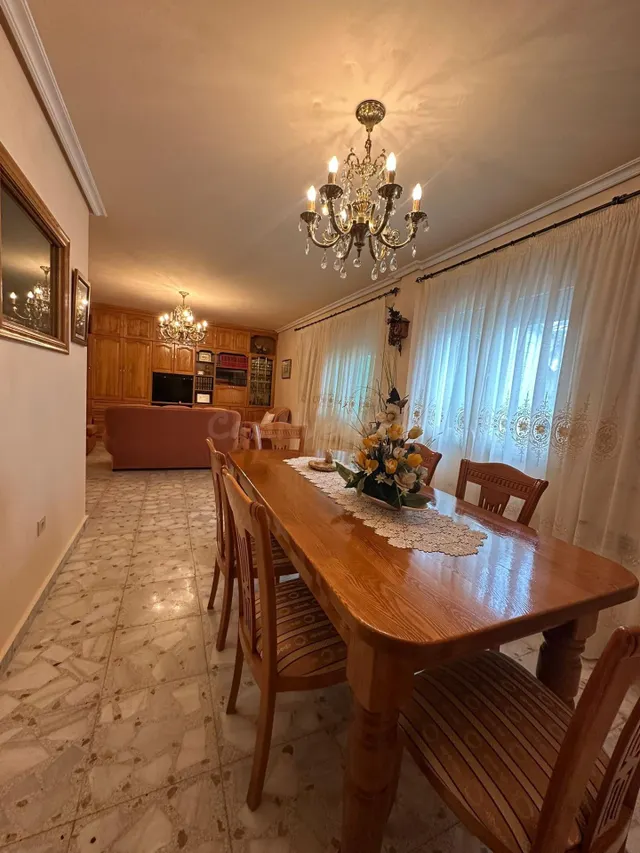 Casa en Toreno con Terreno: Amplia Propiedad de 3 habitacion - foto 5