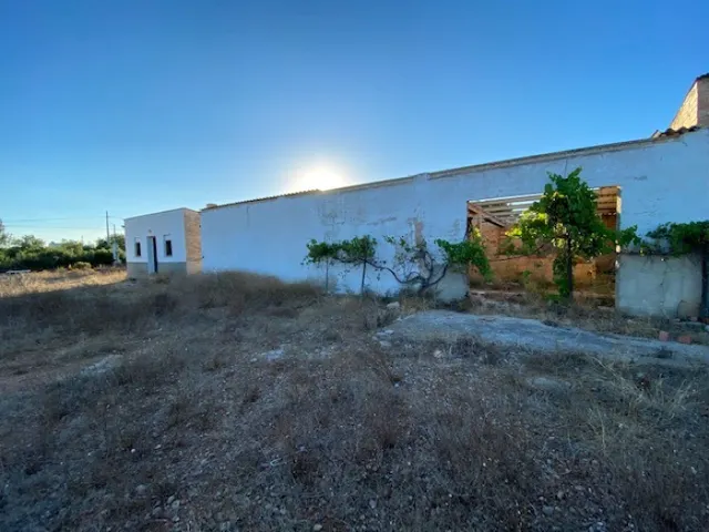 Fantástica finca a 1,5 km del mar en l'Ampolla — 3