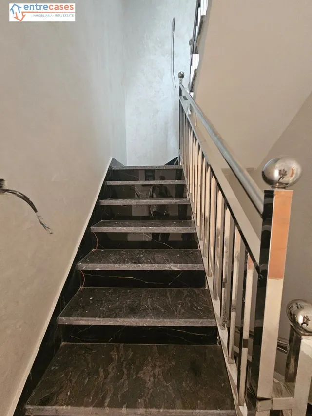 Casa Tipo Dúplex 4 habitaciones 328m² en venta - 3 de Abril — 22