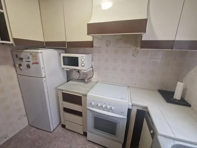 PISO CENTRICO DE 83M2 CON ASCENSOR Y BALCÓN — 33