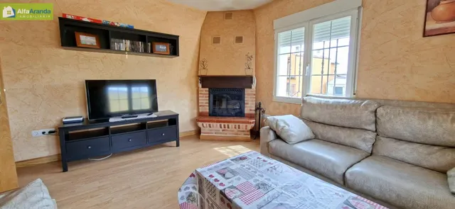 PRECIOSA VIVIENDA CON MERENDERO Y PATIO UBICADA EN ANGUIX, E - foto 2
