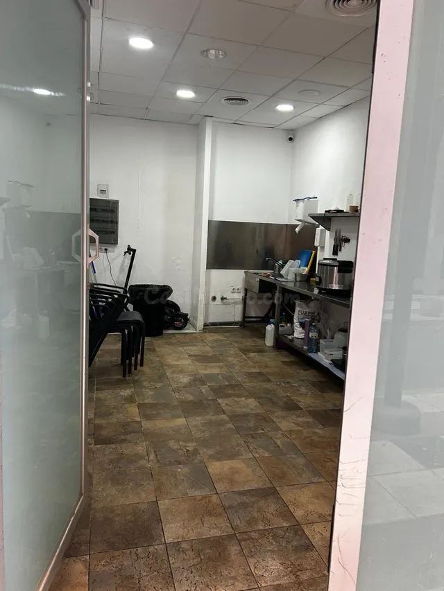 Traspaso de local comercial de 253 m2 — 5