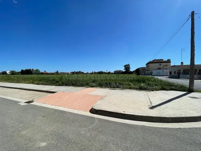 SUELO EN VENTA EN DELTEBRE (TARRAGONA) - foto 2