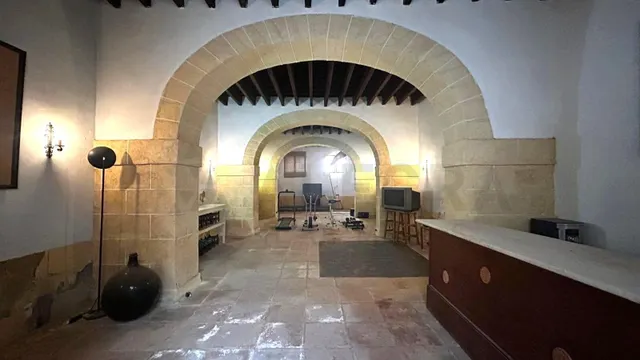 Propiedad emblemática en el centro de jerez — 8