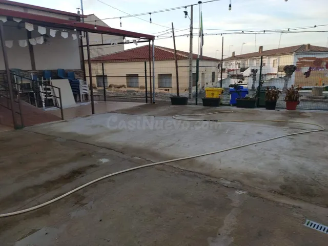 LOCAL EN VALDELACASA DEL TAJO - foto 2