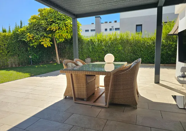 CASA EN VENTA CÓRDOBA — 11