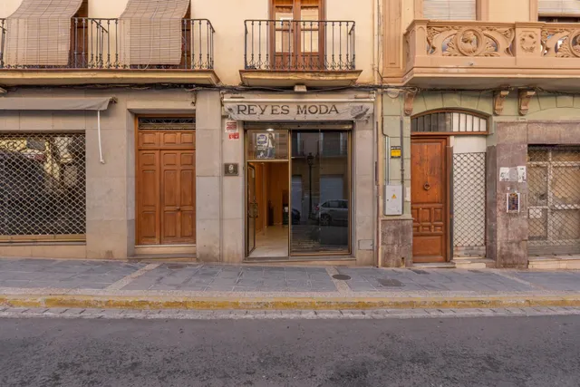 SEDUCTOR LOCAL ESQUINADO EN PLENO CENTRO DE GUADIX!!!!!!!!!!!!!!! — 17