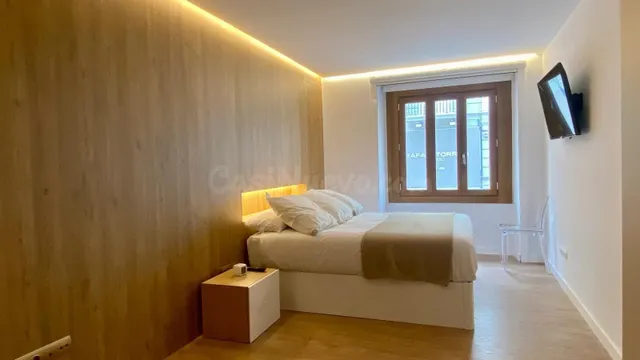 Piso 3 habitaciones 144m² en alquiler - El Mercat — 10